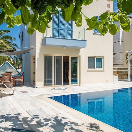 Coralli Villas Coral Bay Bagian luar foto