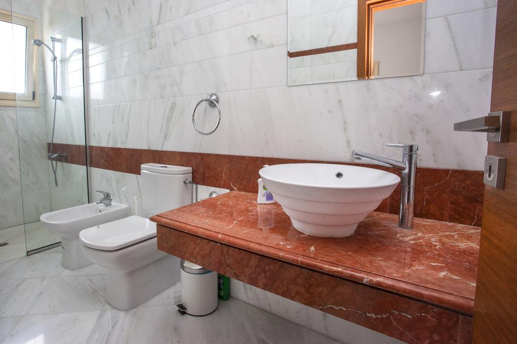 Coralli Villas Coral Bay Bagian luar foto