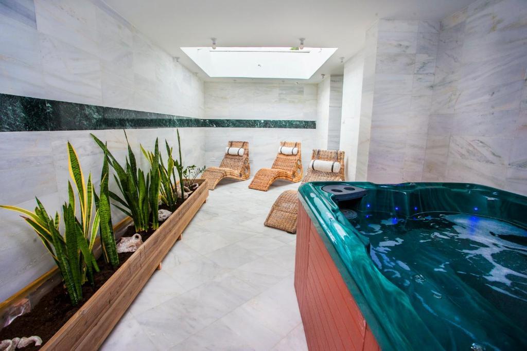 Coralli Villas Coral Bay Ruang foto