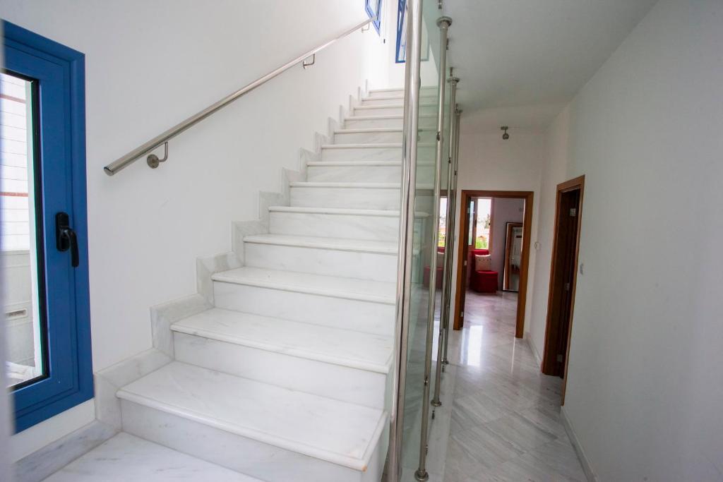 Coralli Villas Coral Bay Bagian luar foto